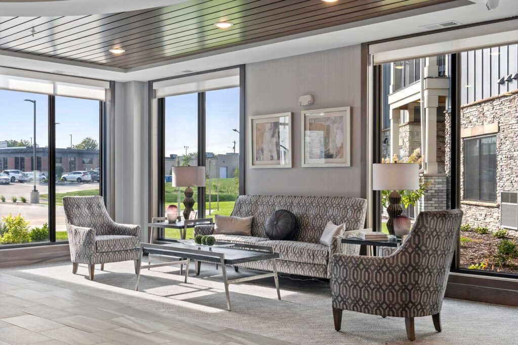 Lobby Davenport Independent and Assisted Living
